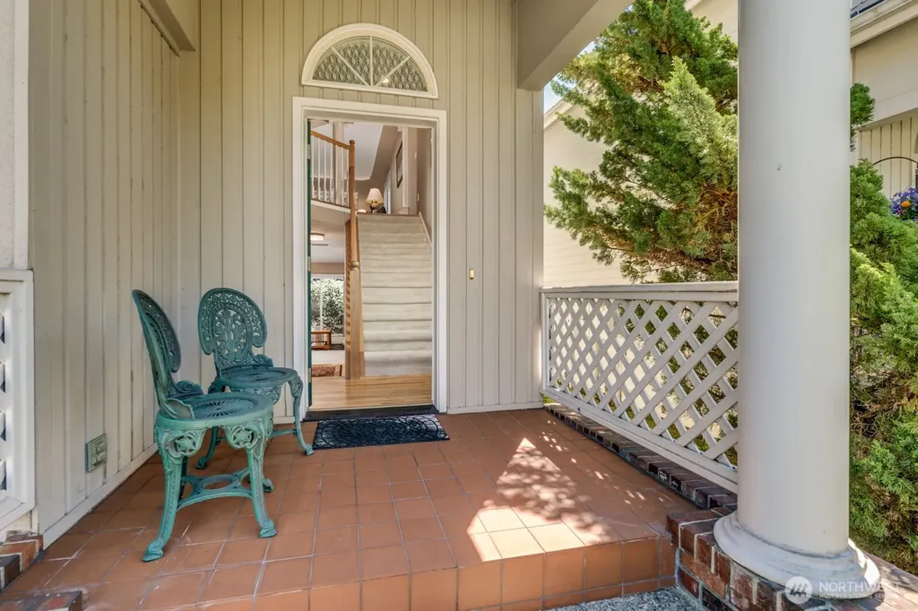 8221 53rd Avenue W Mukilteo WA 98275