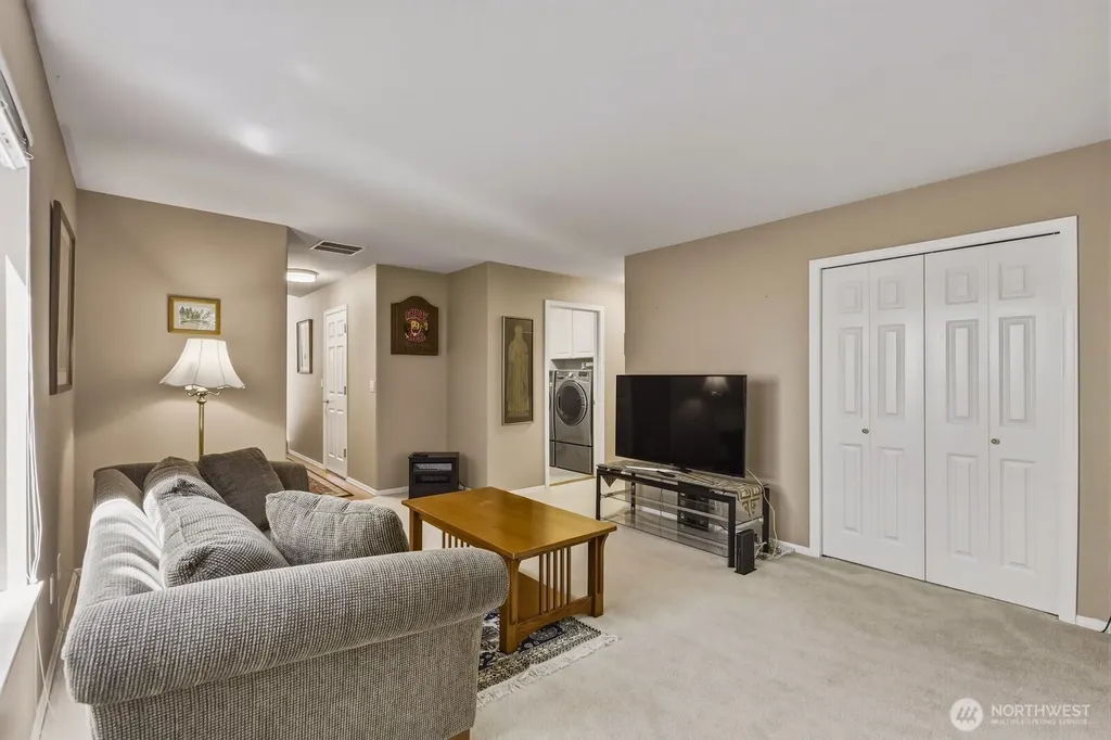 8221 53rd Avenue W Mukilteo WA 98275