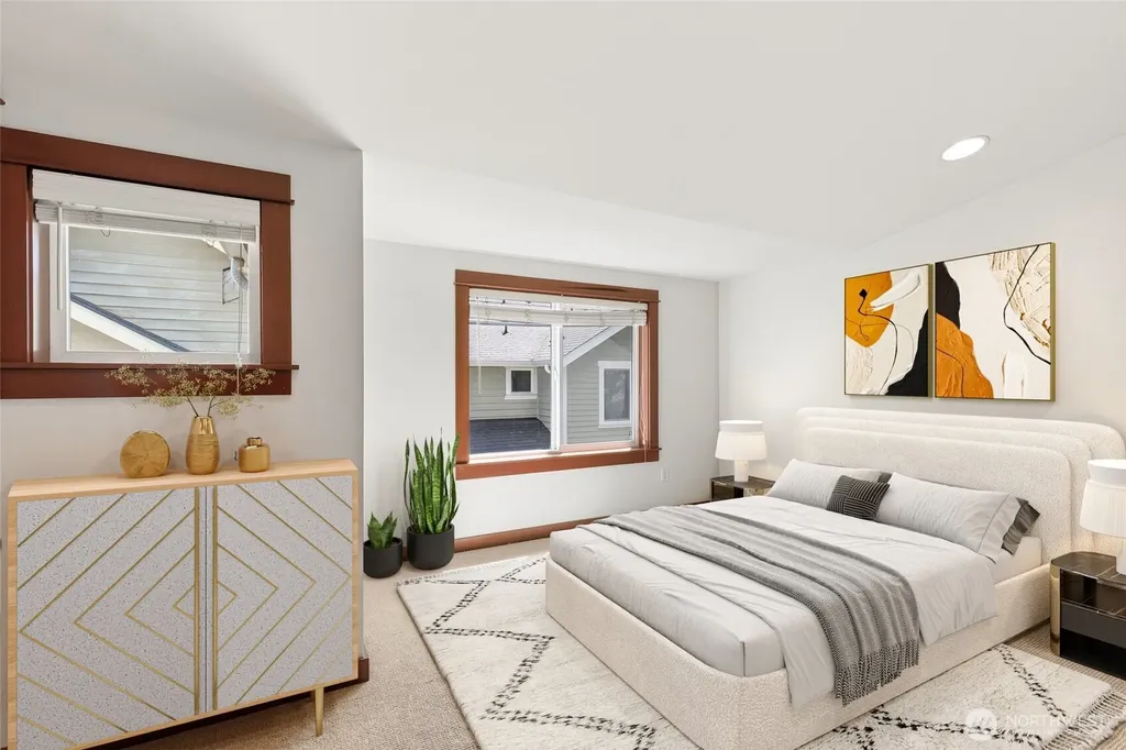 6526 34th Avenue NE Seattle WA 98115