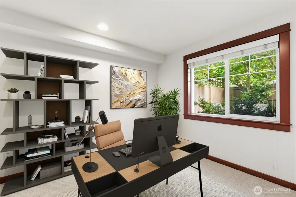 6526 34th Avenue NE Seattle WA 98115