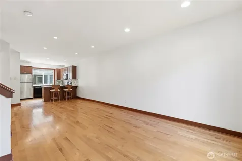 6526 34th Avenue NE Seattle WA 98115