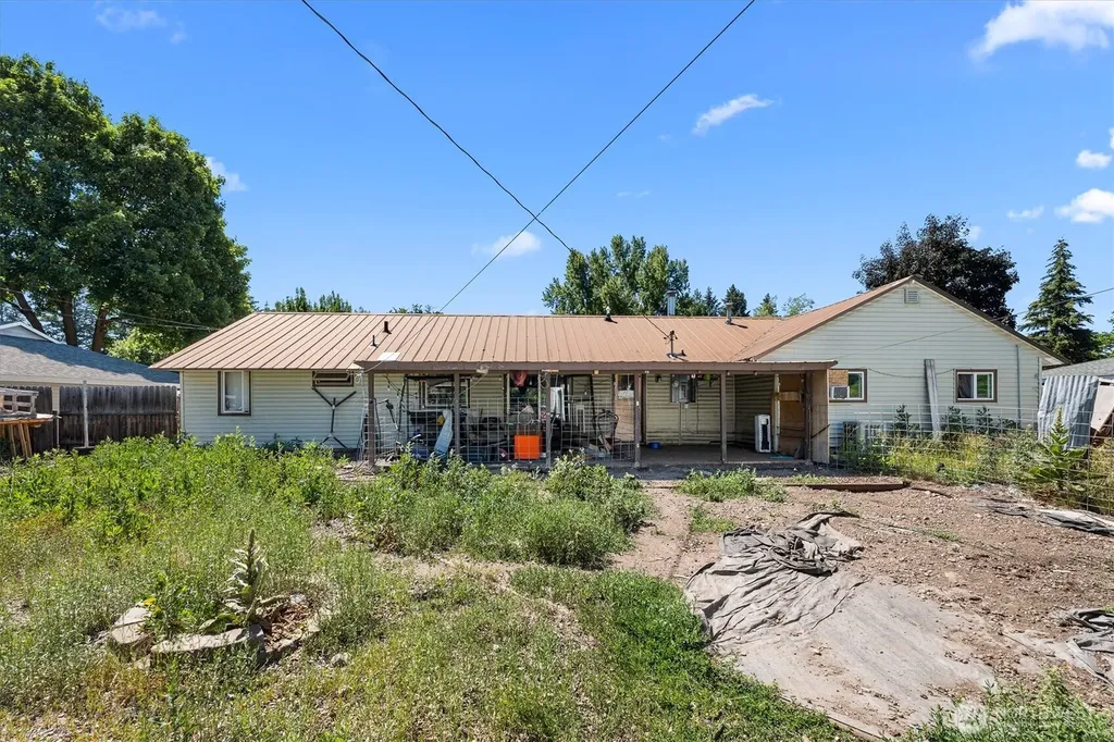 13119 E 8th Avenue Spokane WA 99216