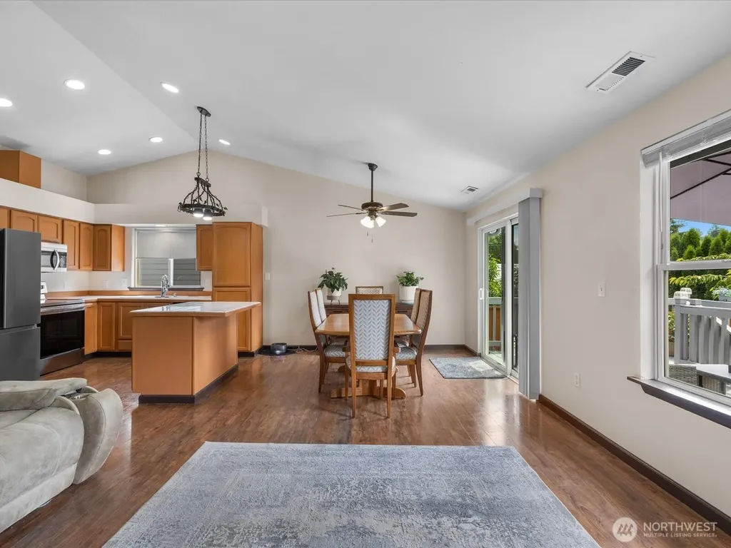 7812 Condor Drive NE Arlington WA 98223