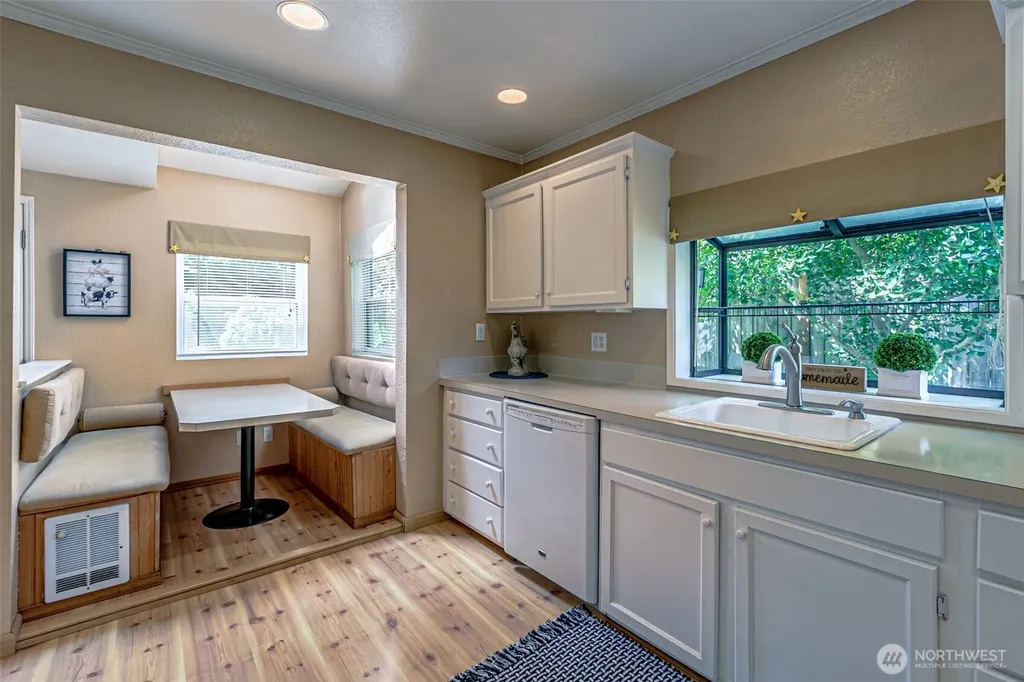 3806 S 9th Street Tacoma WA 98405