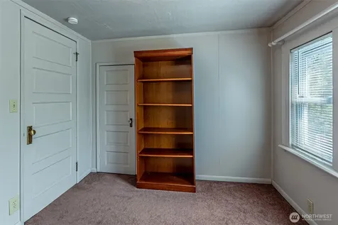 3806 S 9th Street Tacoma WA 98405