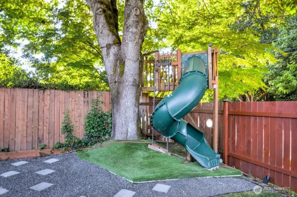 2905 Hawthorne Place SE Olympia WA 98501