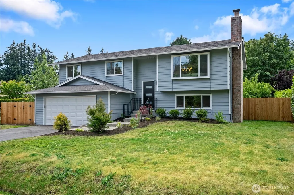 Edmonds WA, 15328 56TH