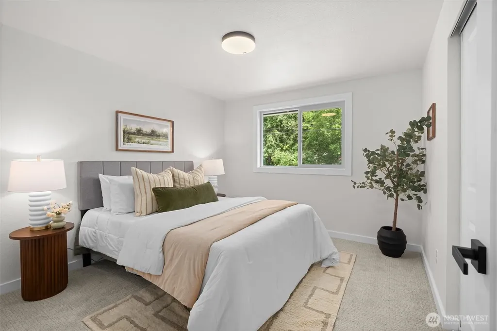 15328 56th Avenue W Edmonds WA 98026