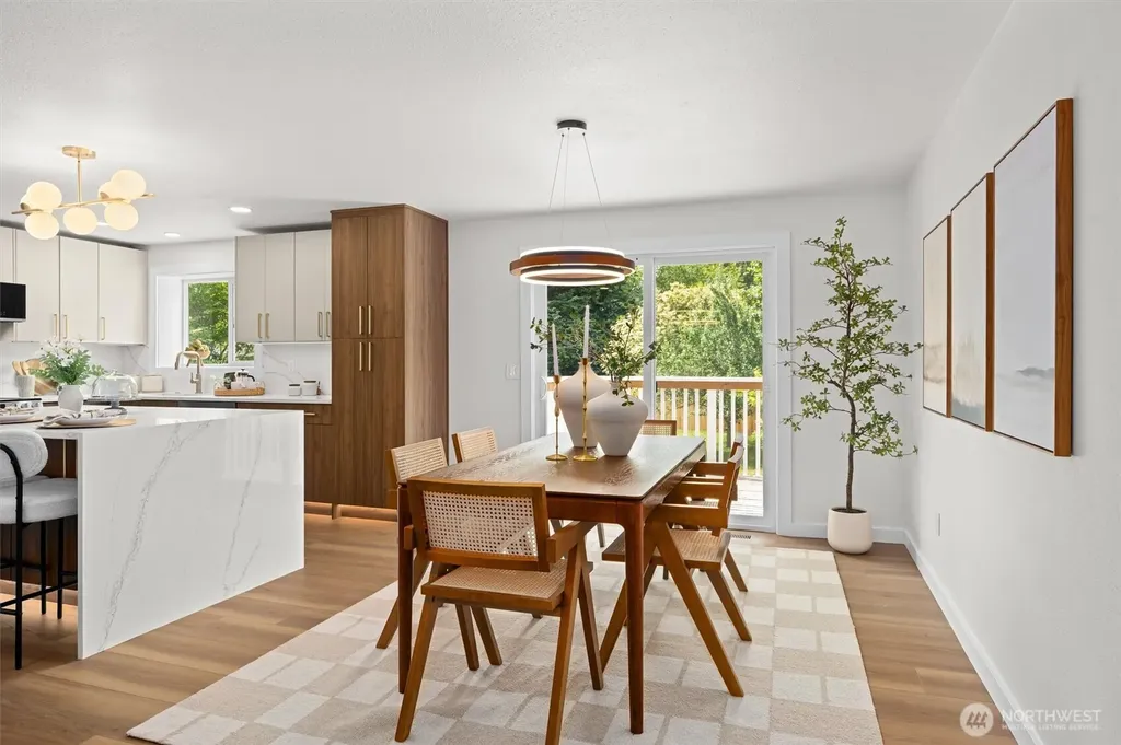 15328 56th Avenue W Edmonds WA 98026