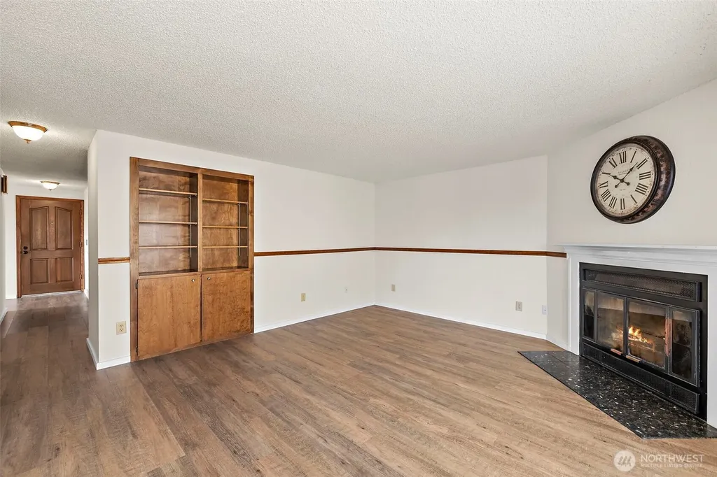 2516 Rockefeller Avenue Everett WA 98201