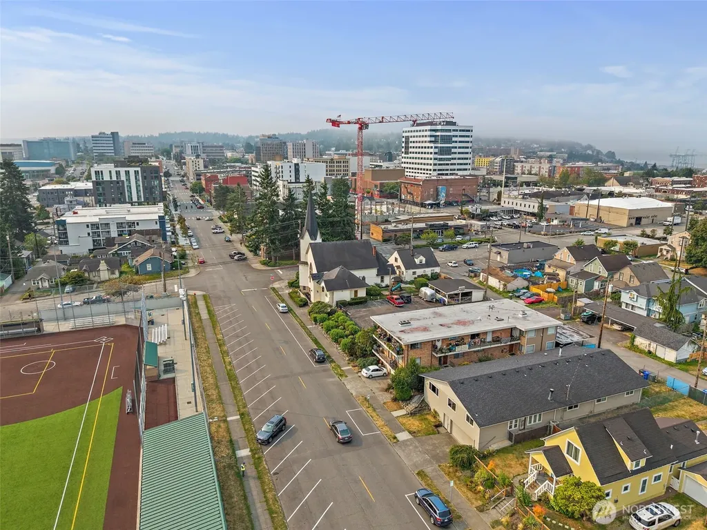 2516 Rockefeller Avenue Everett WA 98201