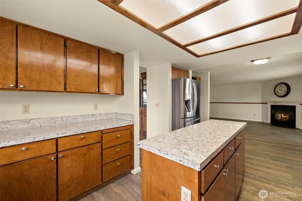 2516 Rockefeller Avenue Everett WA 98201