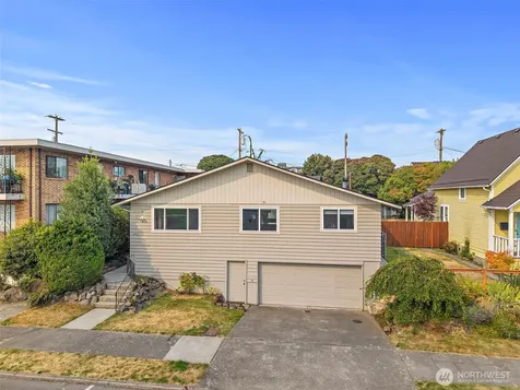 2516 Rockefeller Avenue Everett WA 98201