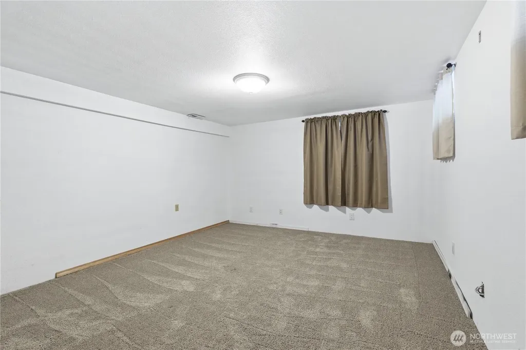 301 Main Street Riverside WA 98849