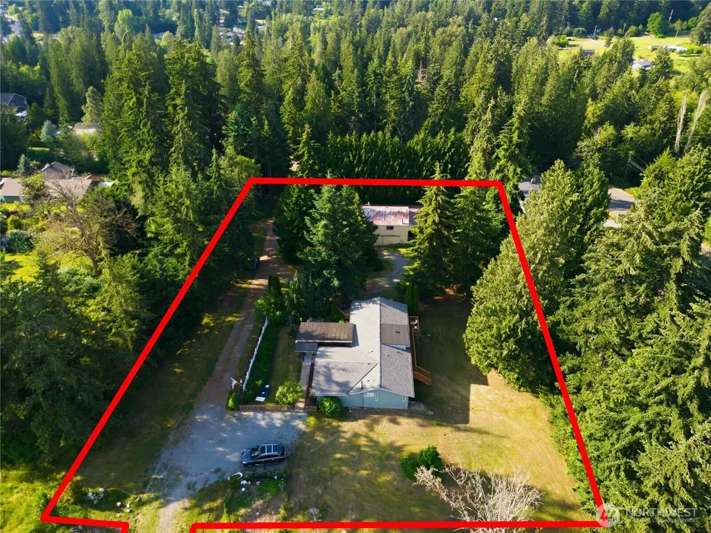 415 118th Avenue E Edgewood WA 98372