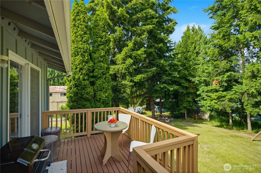 415 118th Avenue E Edgewood WA 98372