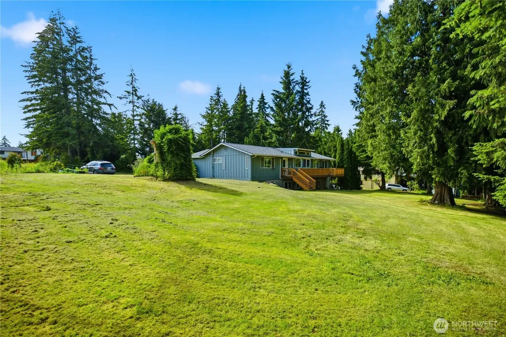 415 118th Avenue E Edgewood WA 98372