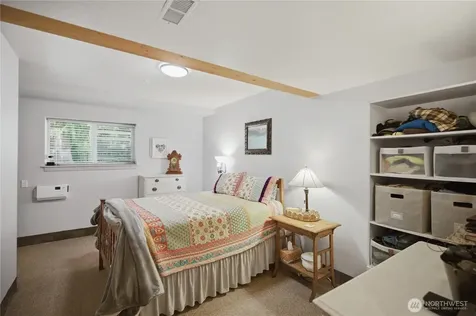 415 118th Avenue E Edgewood WA 98372