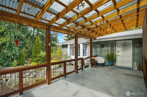 415 118th Avenue E Edgewood WA 98372