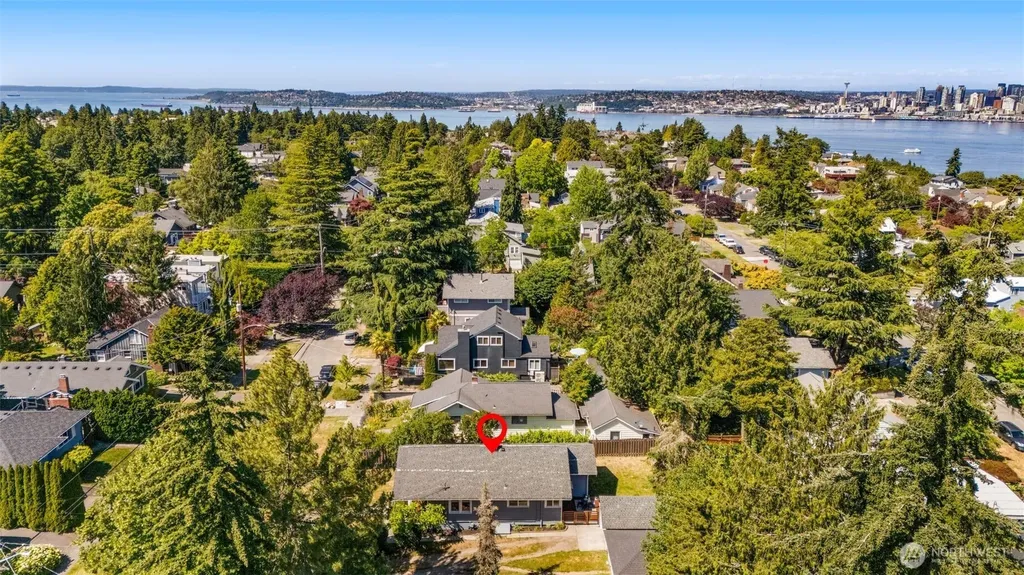 3222 38th Avenue SW Seattle WA 98126