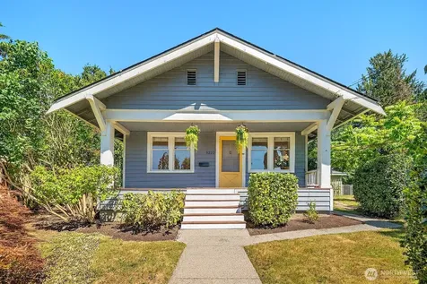 3222 38th Avenue SW Seattle WA 98126