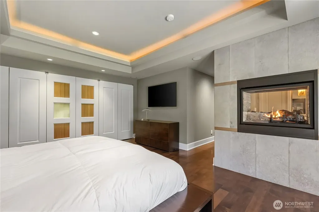 2553 Medina Circle Medina WA 98039