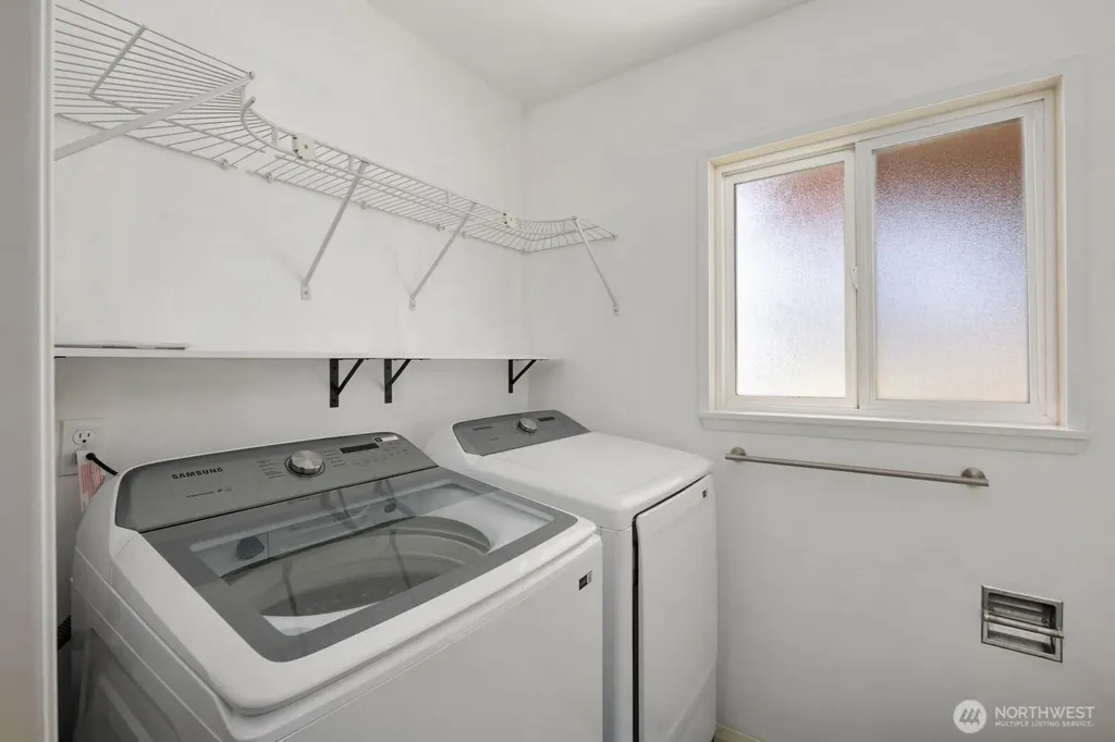 16715 116th Place SE Renton WA 98058