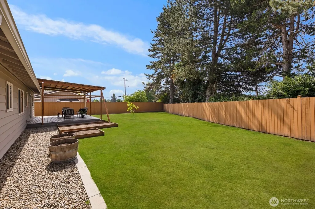 16715 116th Place SE Renton WA 98058