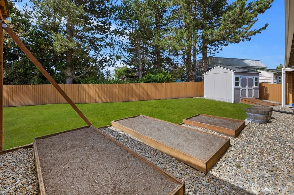 16715 116th Place SE Renton WA 98058