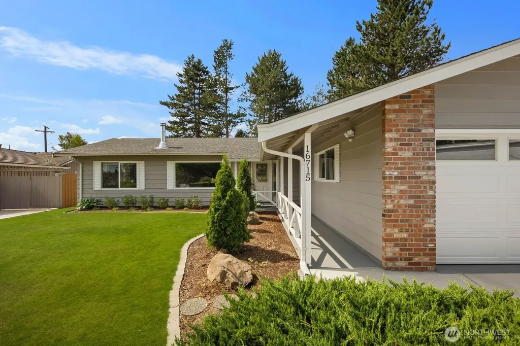 16715 116th Place SE Renton WA 98058