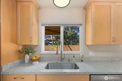 16715 116th Place SE Renton WA 98058
