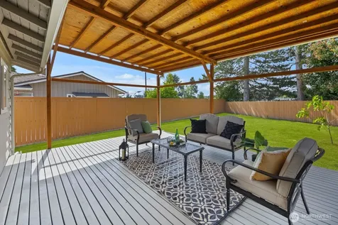 16715 116th Place SE Renton WA 98058