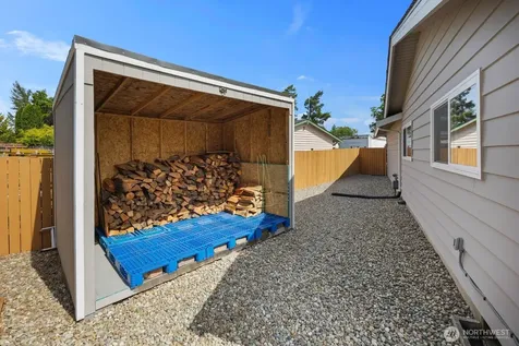 16715 116th Place SE Renton WA 98058