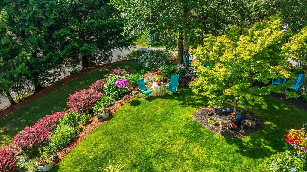 209 W Beacon Hill Drive Longview WA 98632