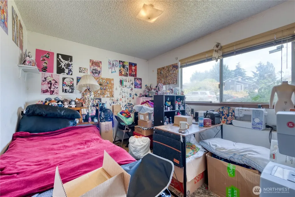 5906 S Verde Street Tacoma WA 98409
