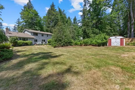 2006 245th Avenue SE Sammamish WA 98075