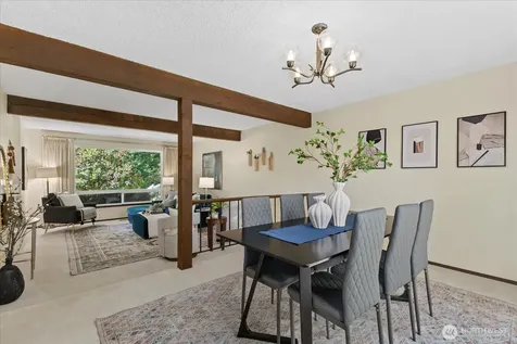 2006 245th Avenue SE Sammamish WA 98075