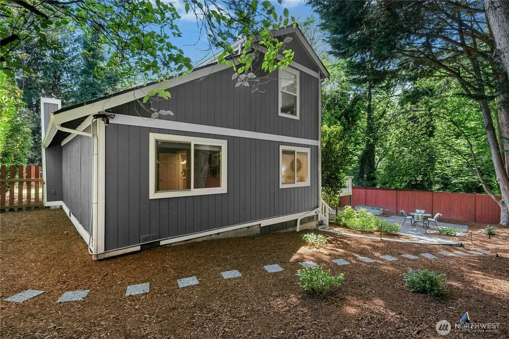 7214 NE 155th Street Kenmore WA 98028