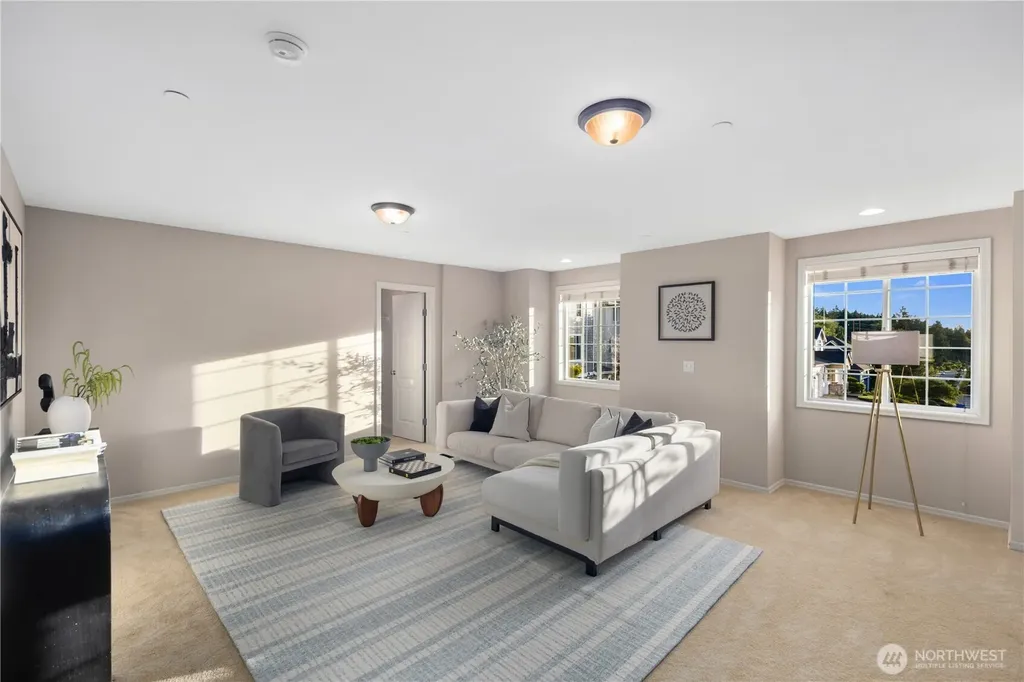 4227 NE 27th Place Renton WA 98059