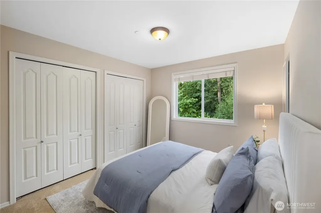 4227 NE 27th Place Renton WA 98059