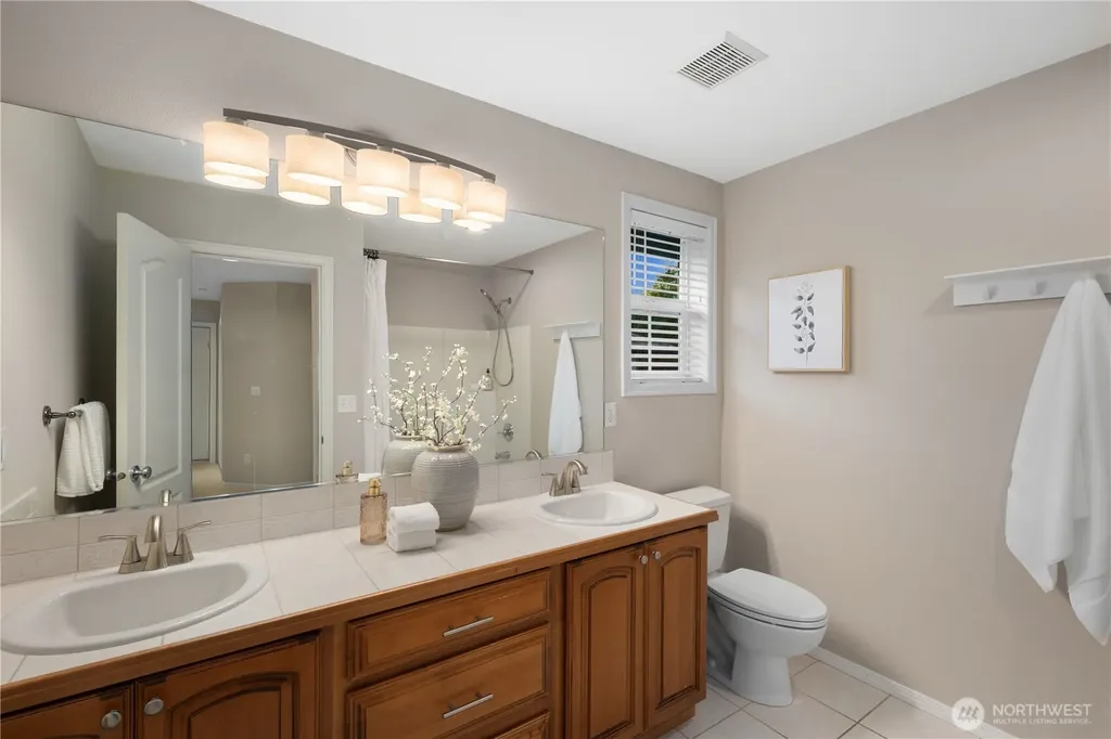 4227 NE 27th Place Renton WA 98059