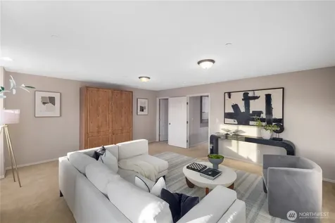 4227 NE 27th Place Renton WA 98059
