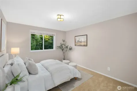 4227 NE 27th Place Renton WA 98059