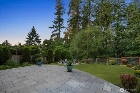 4227 NE 27th Place Renton WA 98059
