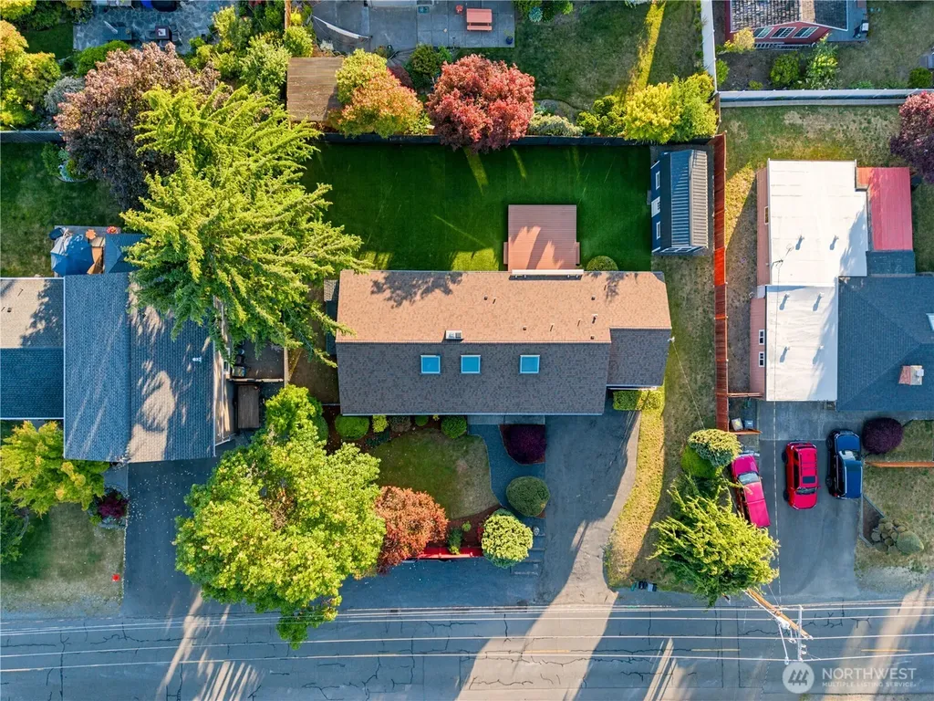 21822 92nd Avenue W Edmonds WA 98020