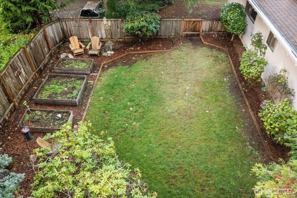 12421 NE 65th Place Kirkland WA 98033