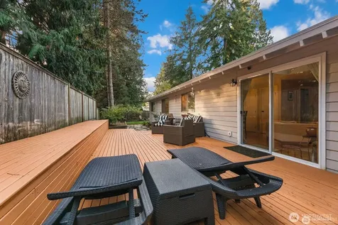 12421 NE 65th Place Kirkland WA 98033
