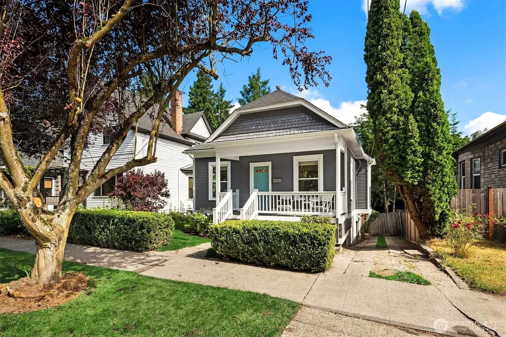 830 NE 59th Street Seattle WA 98105