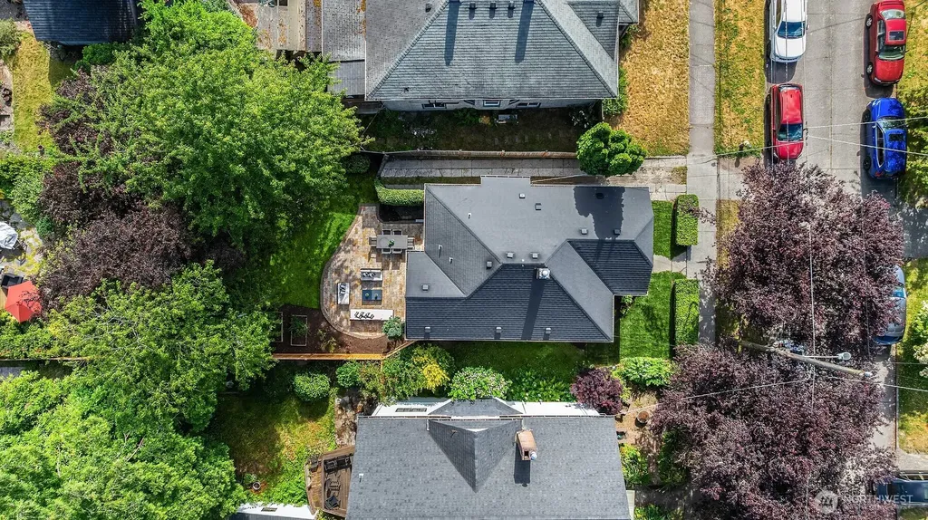 830 NE 59th Street Seattle WA 98105