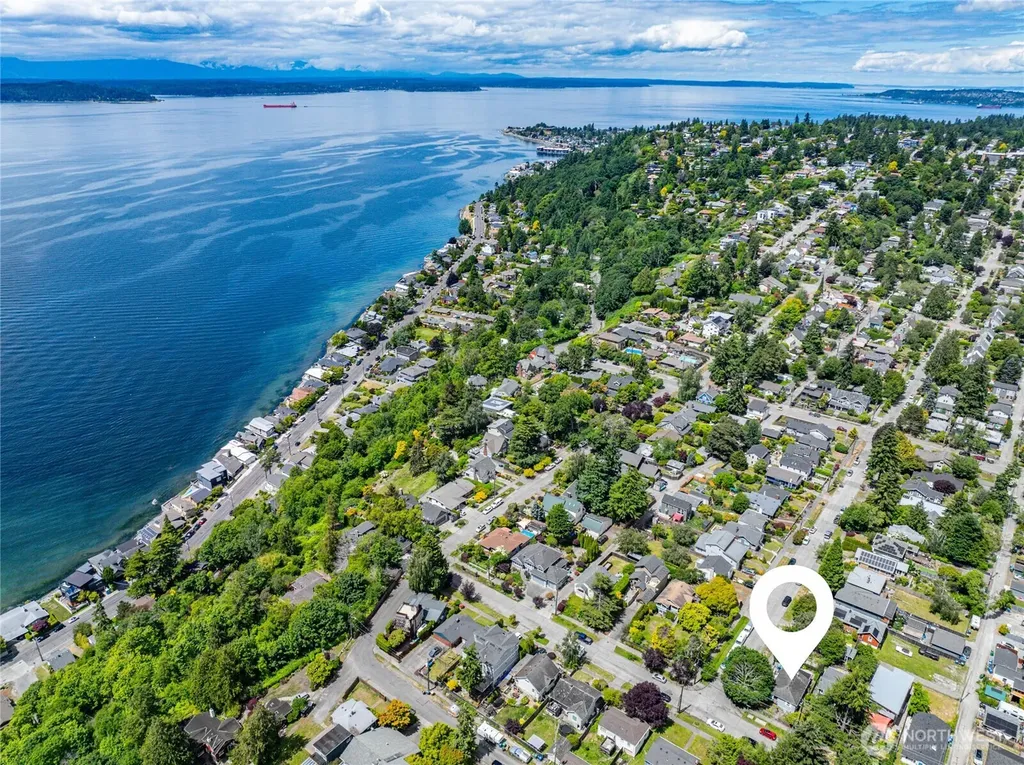 5050 50th Avenue SW Seattle WA 98136